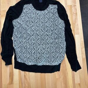 GAP Black and Gray Men's Crewneck Sweater